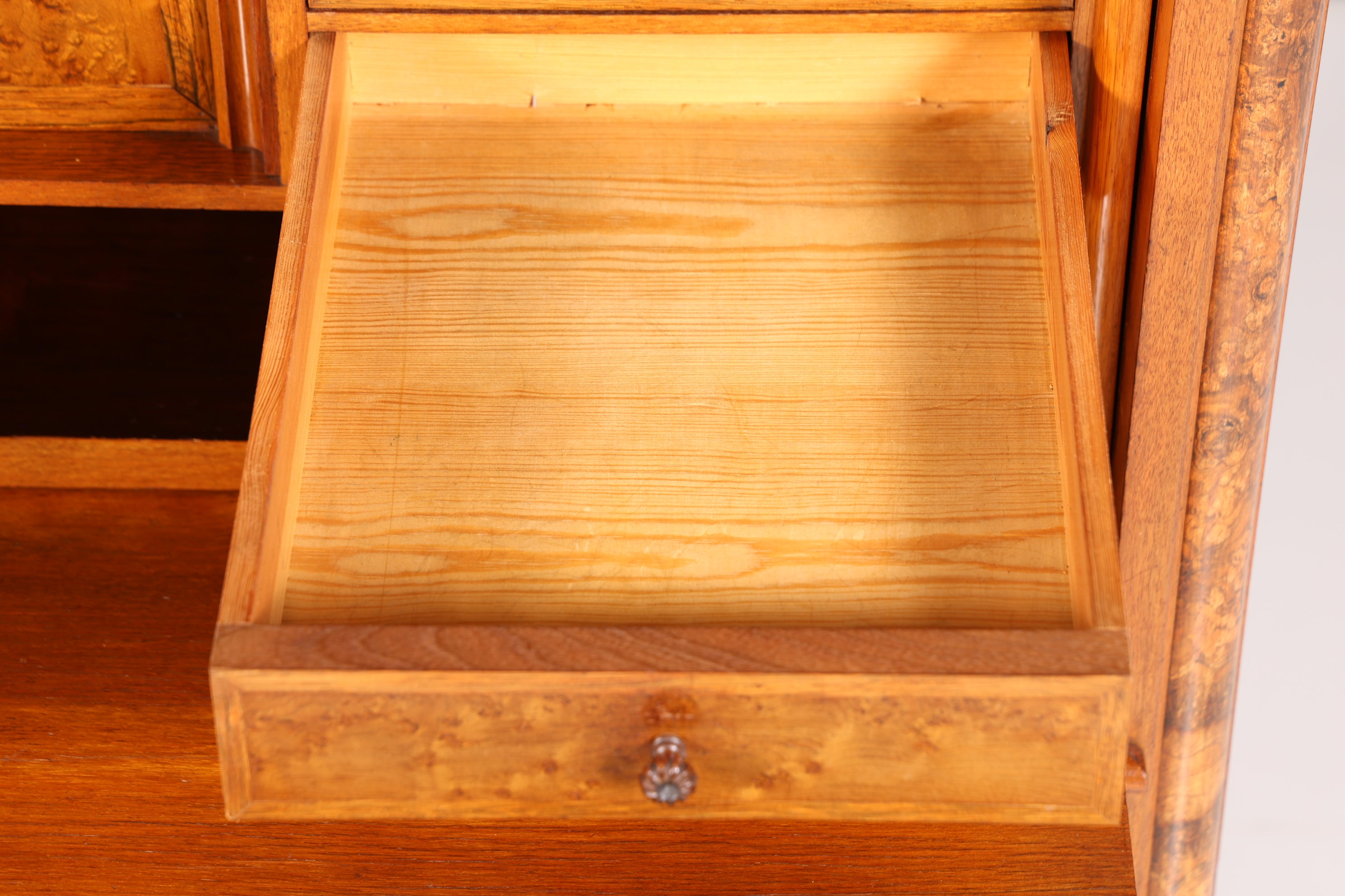 Stilvoller Louis Philippe Sekretär Vertiko Gründerzeit Kommode um 1880 Schubladenkommode