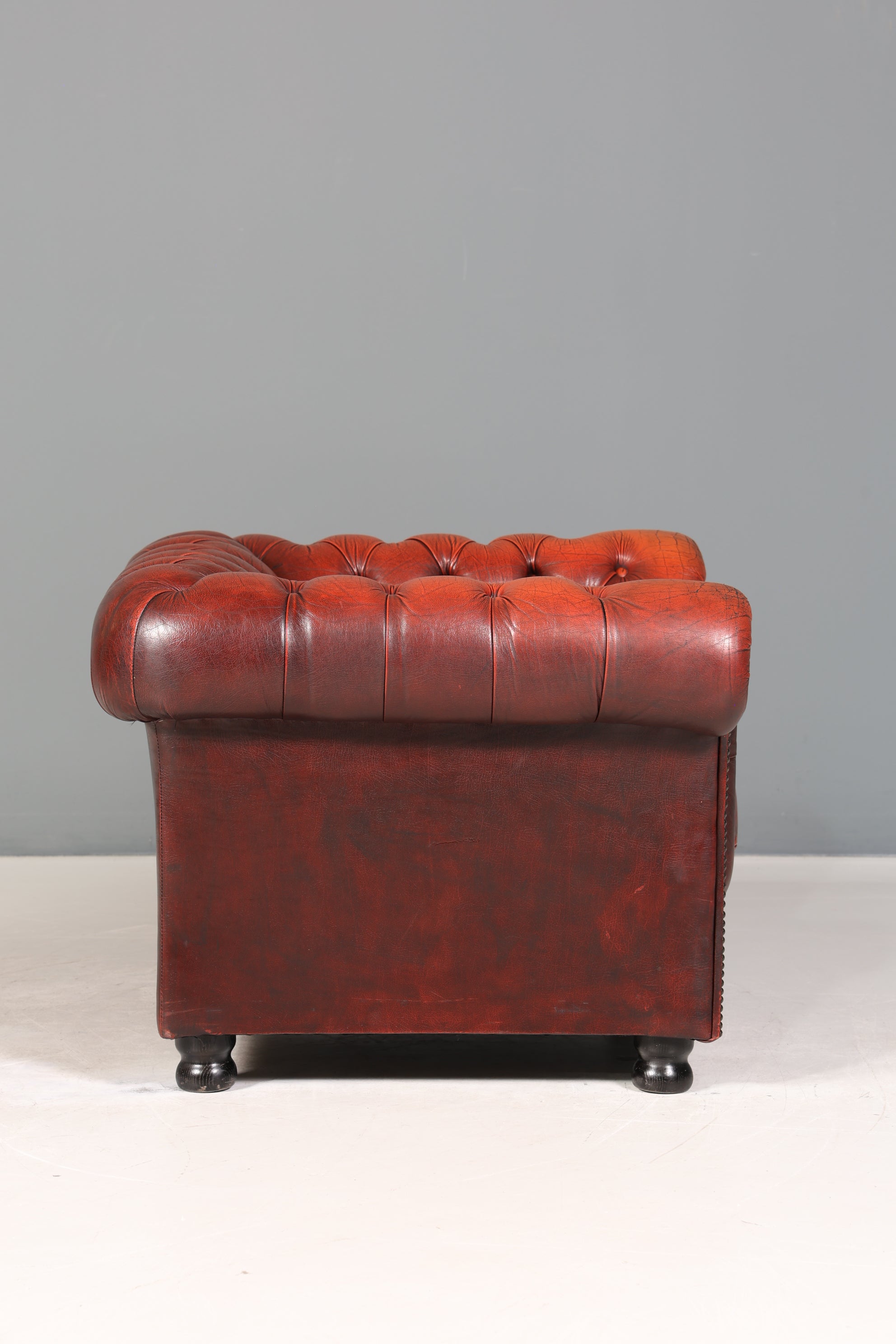 Stilvoller Original Chesterfield Sessel Englisch Oxblood Leder Armlehnsessel Herrensessel 2 von 2