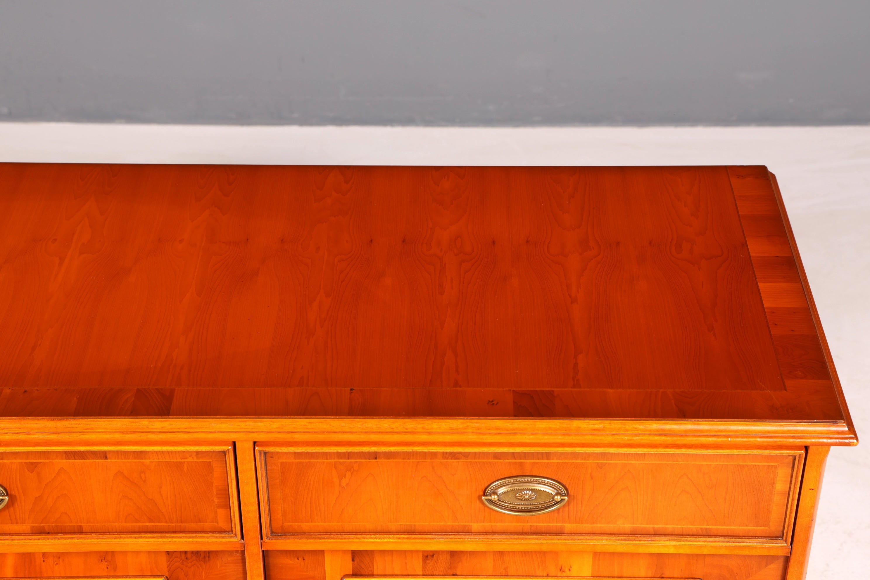 Traumhaftes Original Heldense Sideboard Buffet Antik Stil Englisches Schrank Anrichte