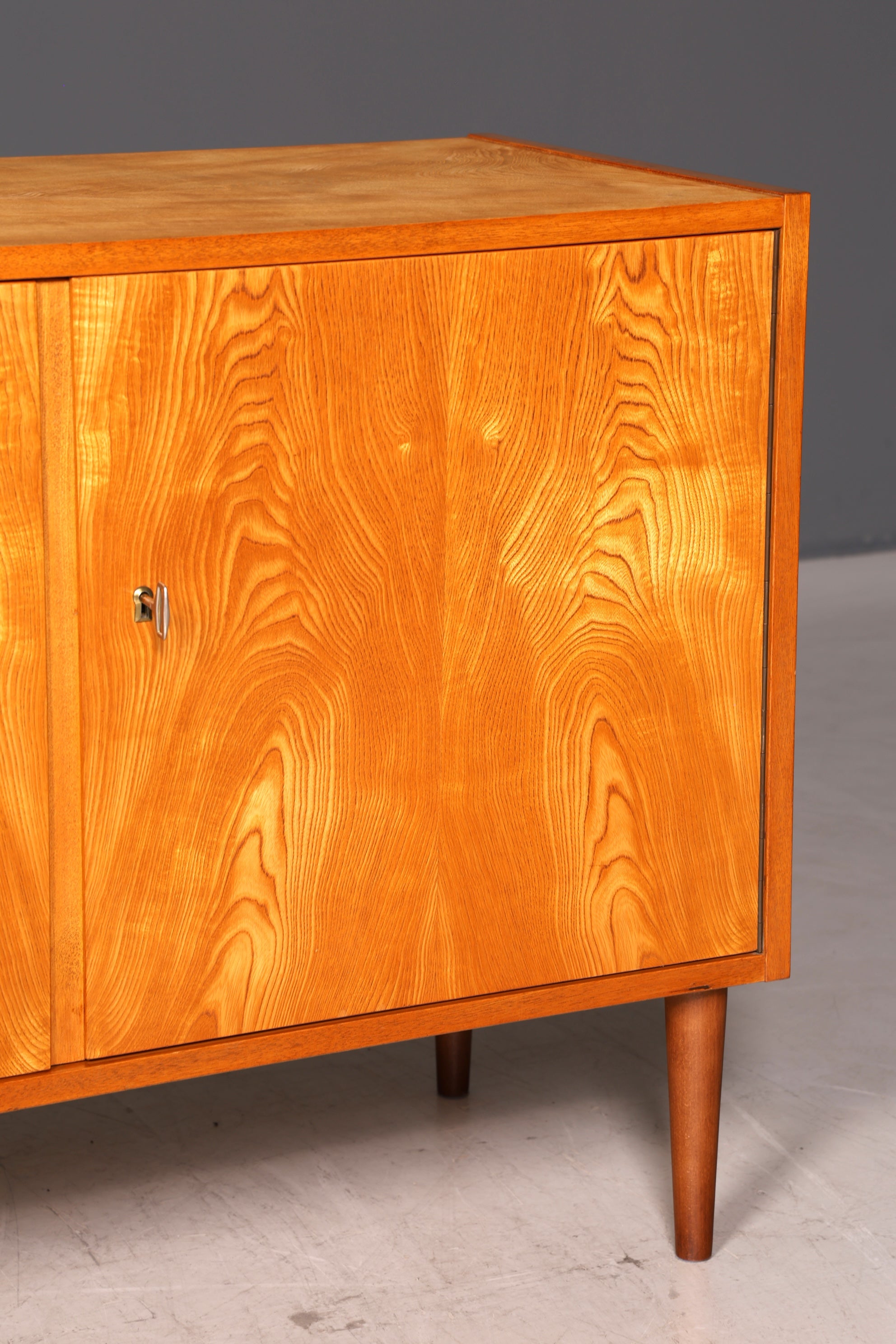 Wunderschönes Original Hellerau Sideboard Franz Ehrlich 602 TV Schrank Mid Century Kommode