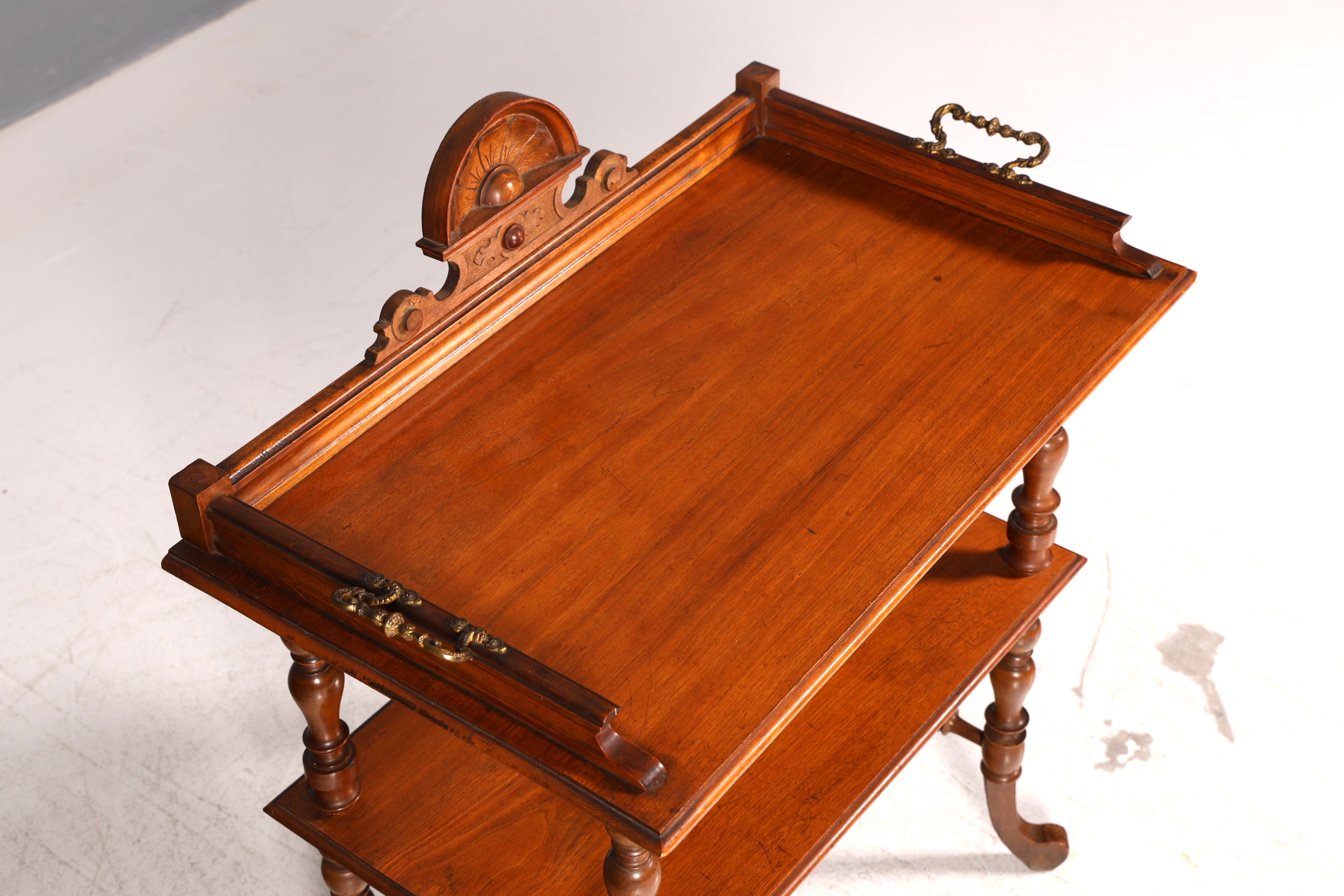 Traumhafte Gründerzeit Etagere Beistelltisch Serviertisch Antik Nussbaum Ablagetisch Etagentisch Vintage um 1890