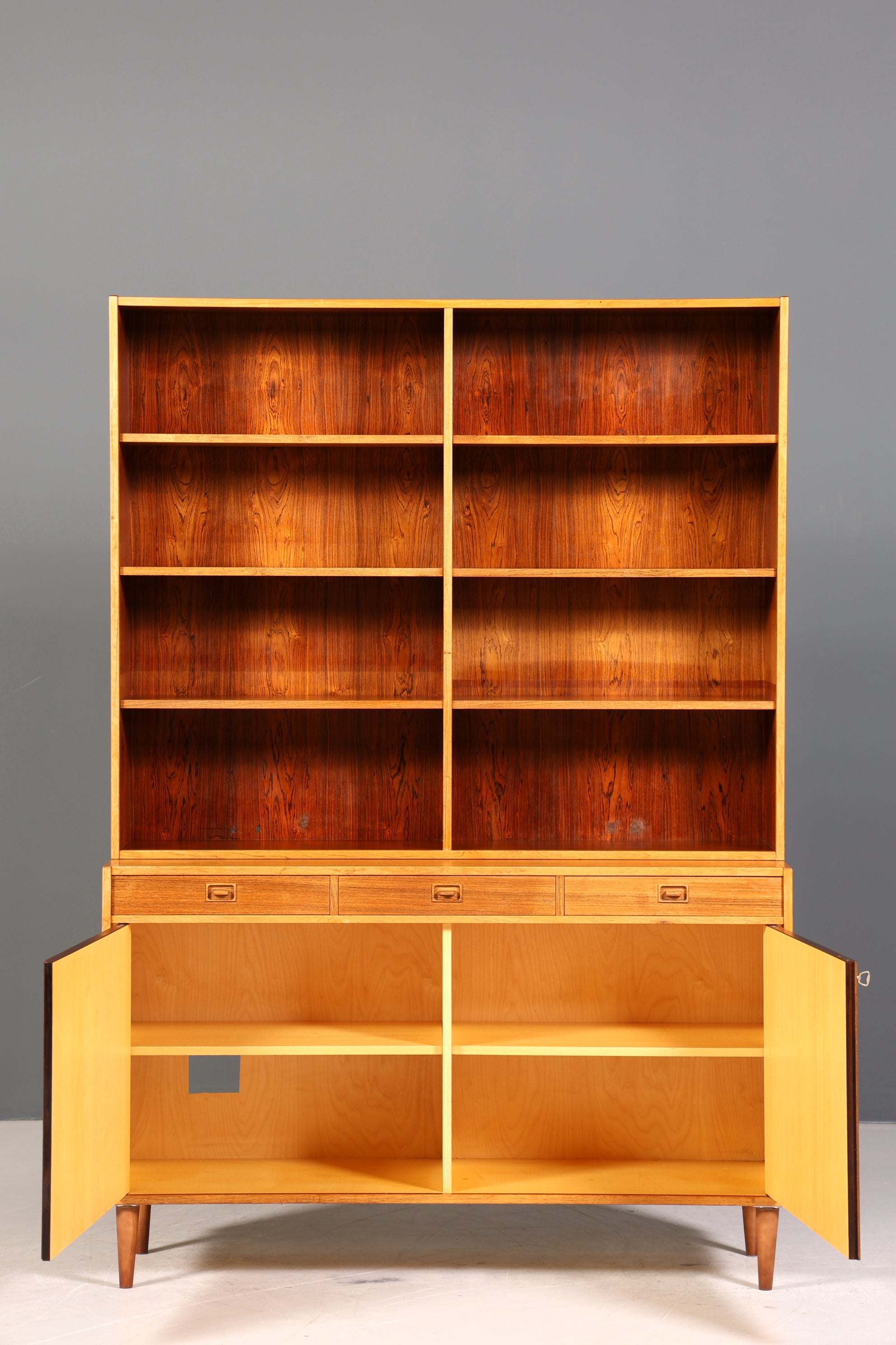 Traumhaftes Mid Century Regal echt Holz Schrank Danish Design Retro Kommode Vintage Bücherregal 60er Jahre 1 von 2