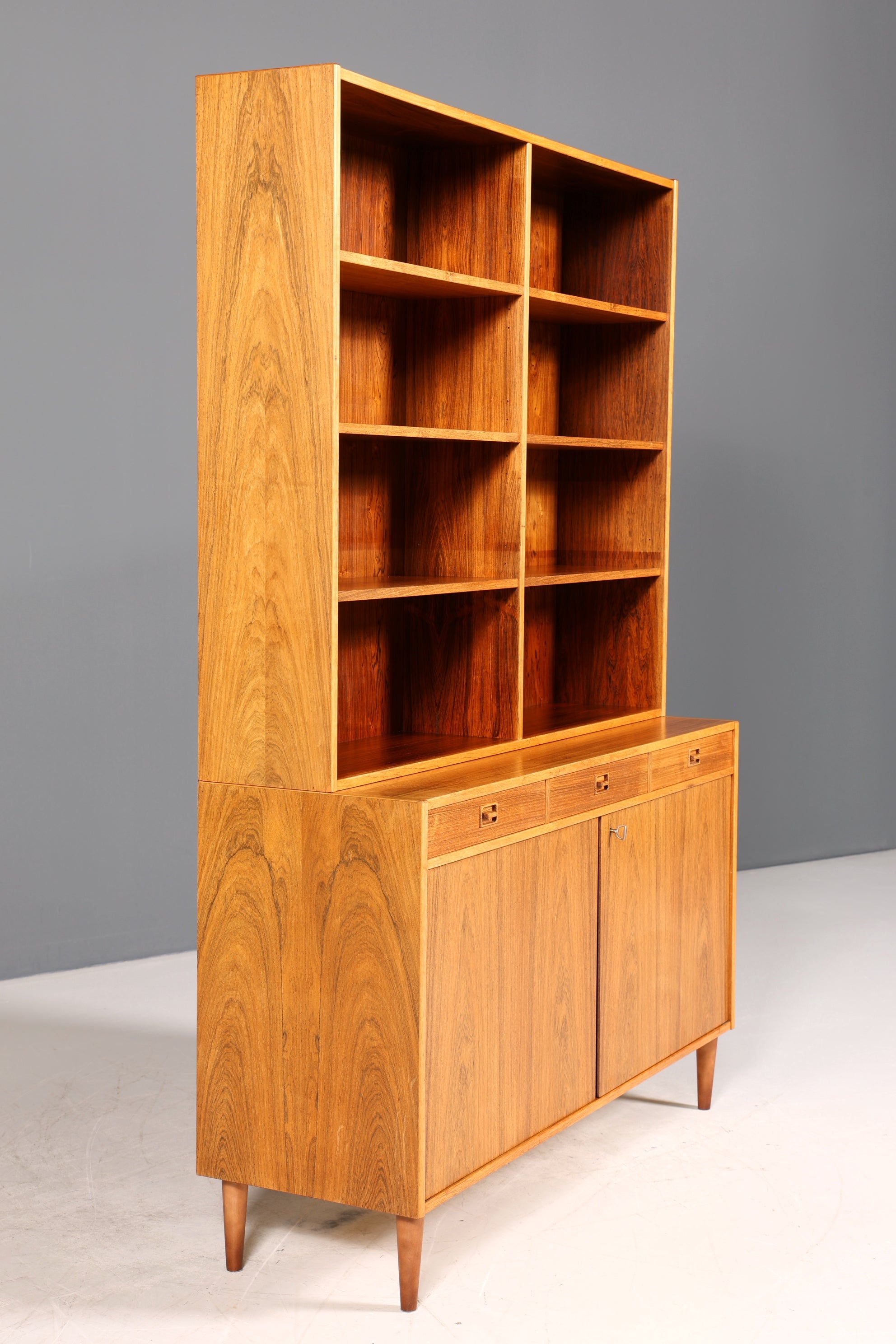 Traumhaftes Mid Century Regal echt Holz Schrank Danish Design Retro Kommode Vintage Bücherregal 60er Jahre 1 von 2