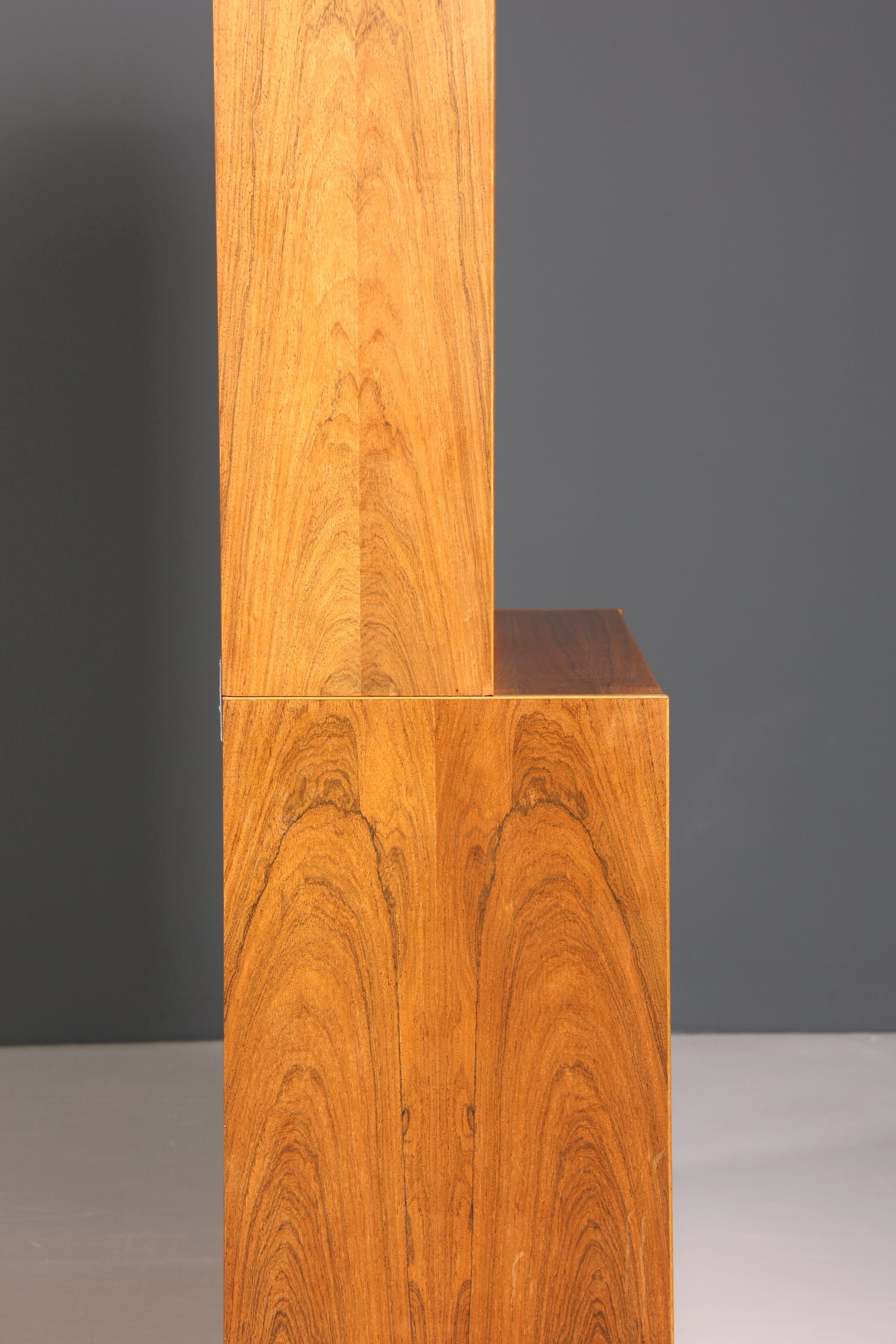 Traumhaftes Mid Century Regal echt Holz Schrank Danish Design Retro Kommode Vintage Bücherregal 60er Jahre 1 von 2