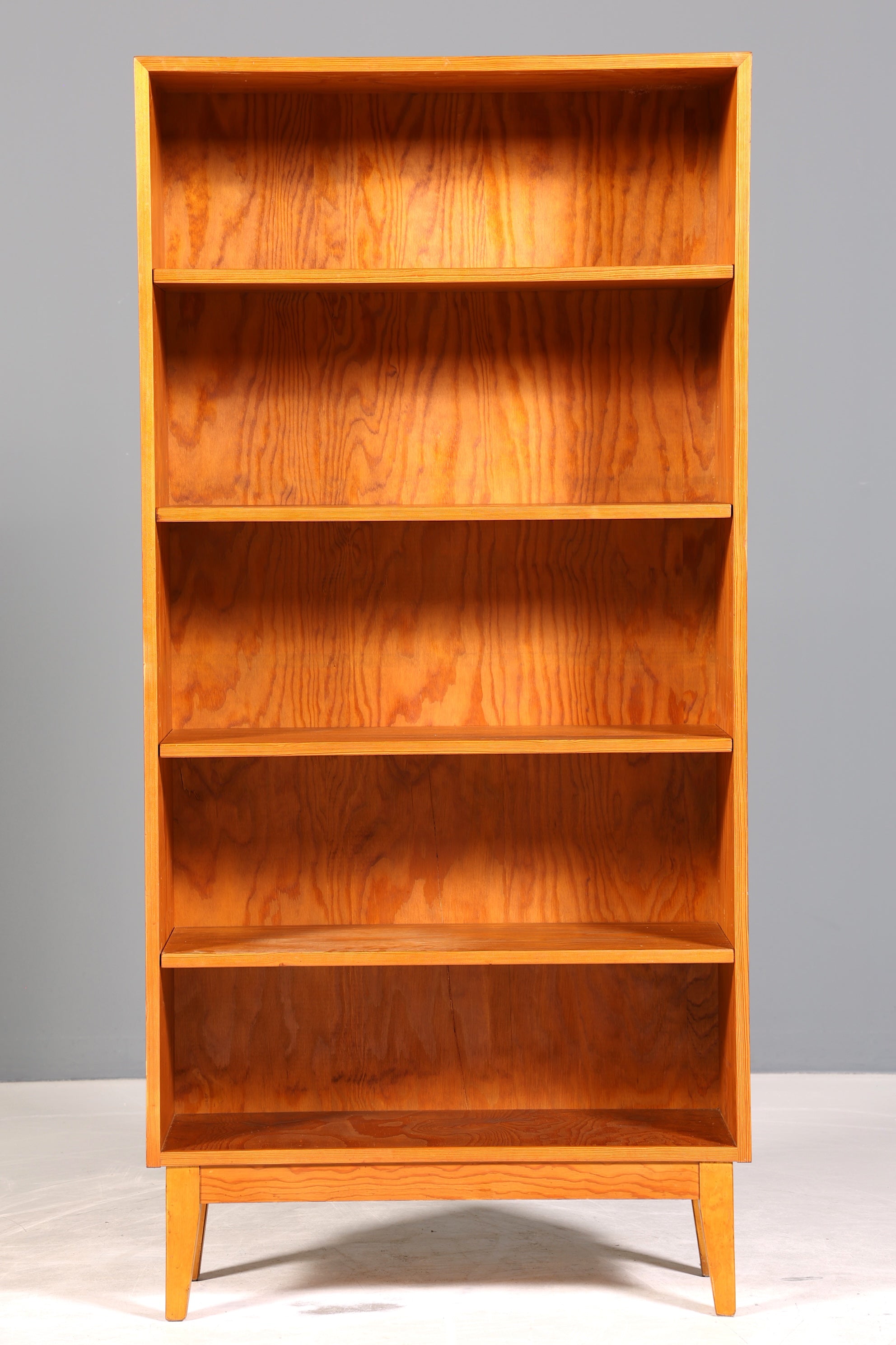Stilvolles Mid Century Regal echt Holz Vintage Bücherregal Schrank Buchablage 60s Bookshelf 1 von 5