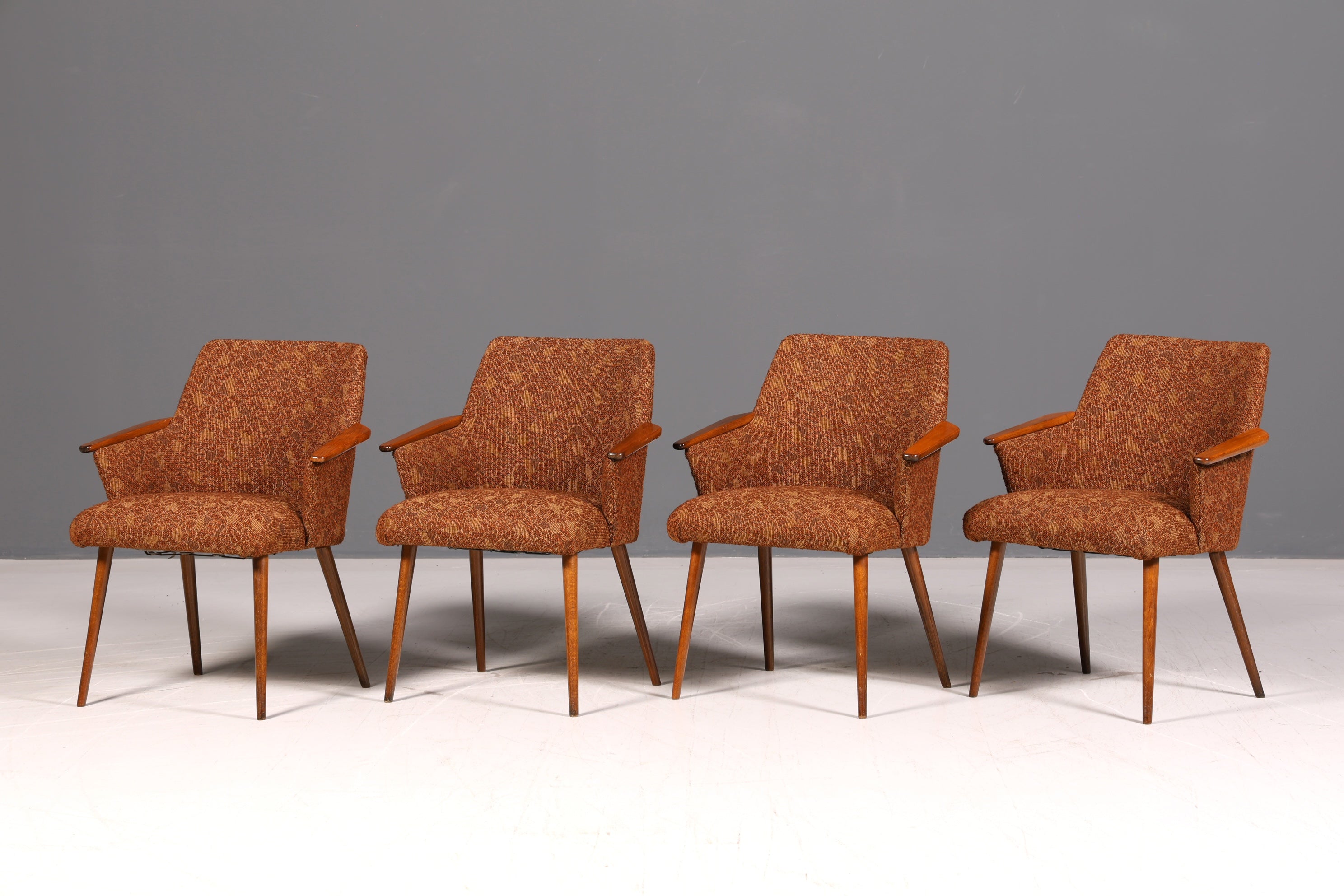 Wunderschöner Mid Century Stuhl Retro Armlehnstuhl Cocktailstuhl Küchenstuhl Sekretär Stuhl 1 von 4