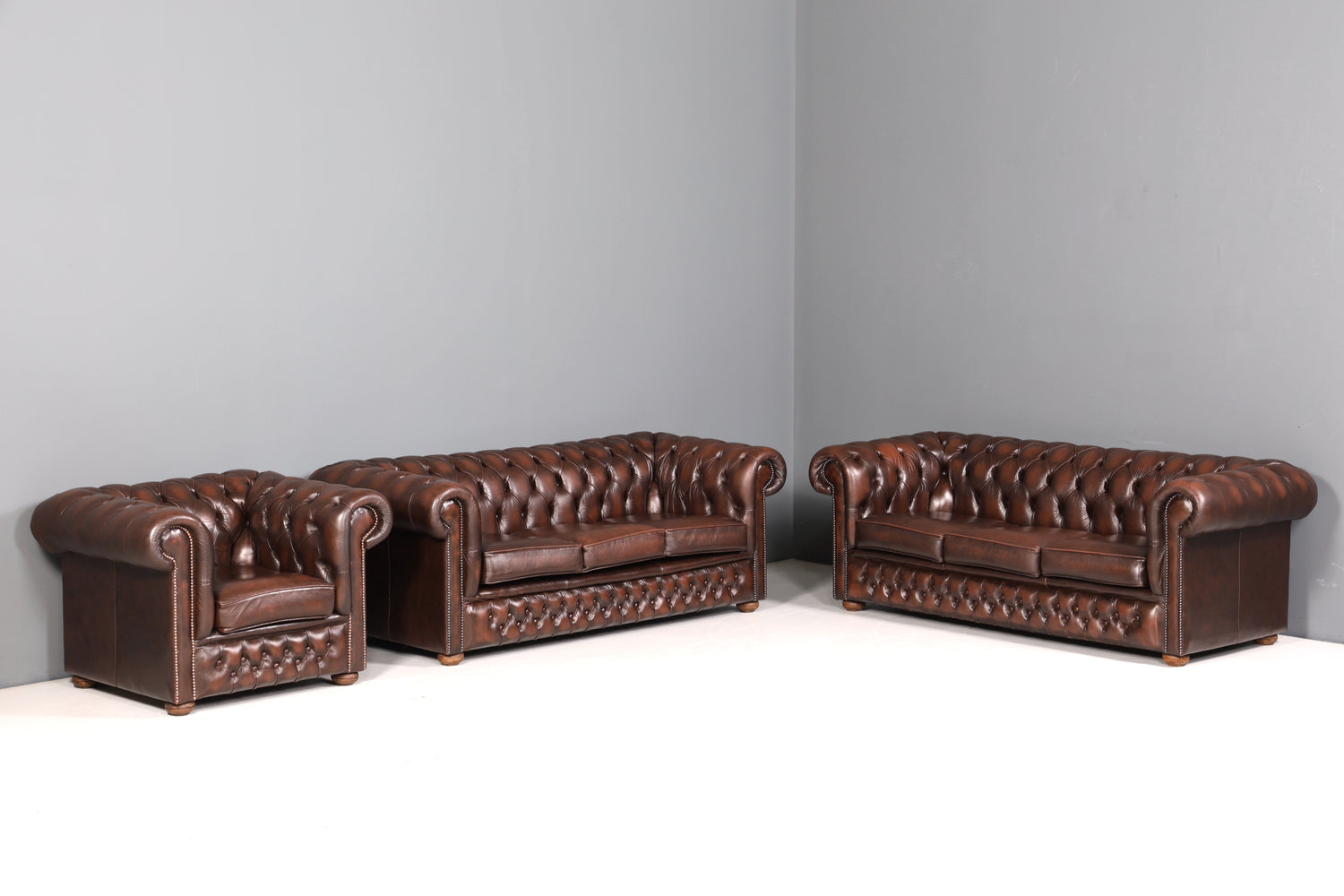 Wunderschönes Original Chesterfield Sofa 3- Sitzer echt Leder Couch Englisch 1 von 2