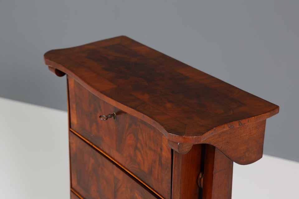 Ungewöhnlicher Biedermeier Nähschrank Antik Mahagoni Nähkästchen