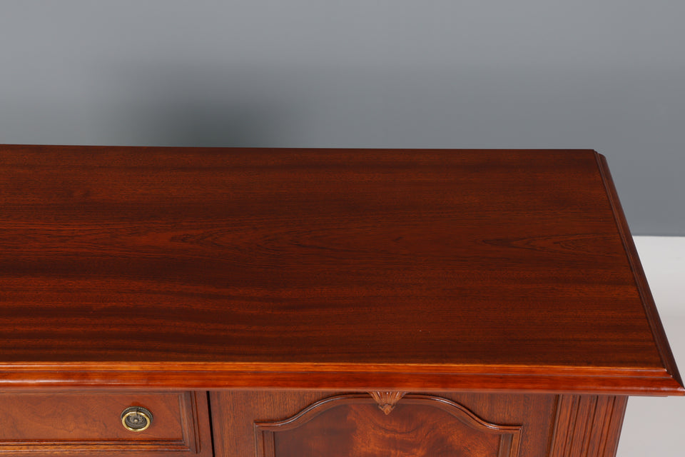 Traumhaftes Sideboard im Englischen Stil Mahagoni Gründerzeit Stil Kommode