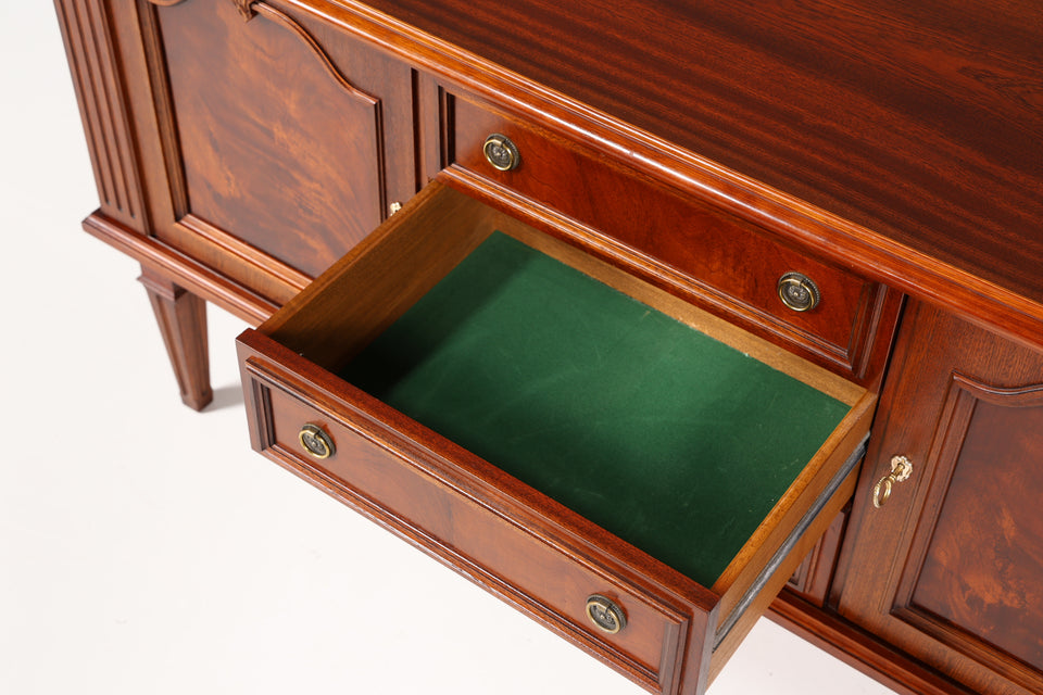 Traumhaftes Sideboard im Englischen Stil Mahagoni Gründerzeit Stil Kommode
