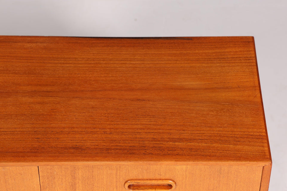 Schlichte Kommode "Made in Denmark" Teak Holz Beistelltisch Flur Kommode