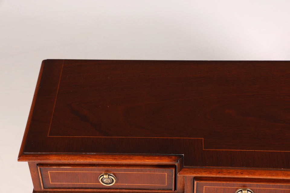 Stilvolles Englisches Sideboard Antik 60s Schrank Kommode