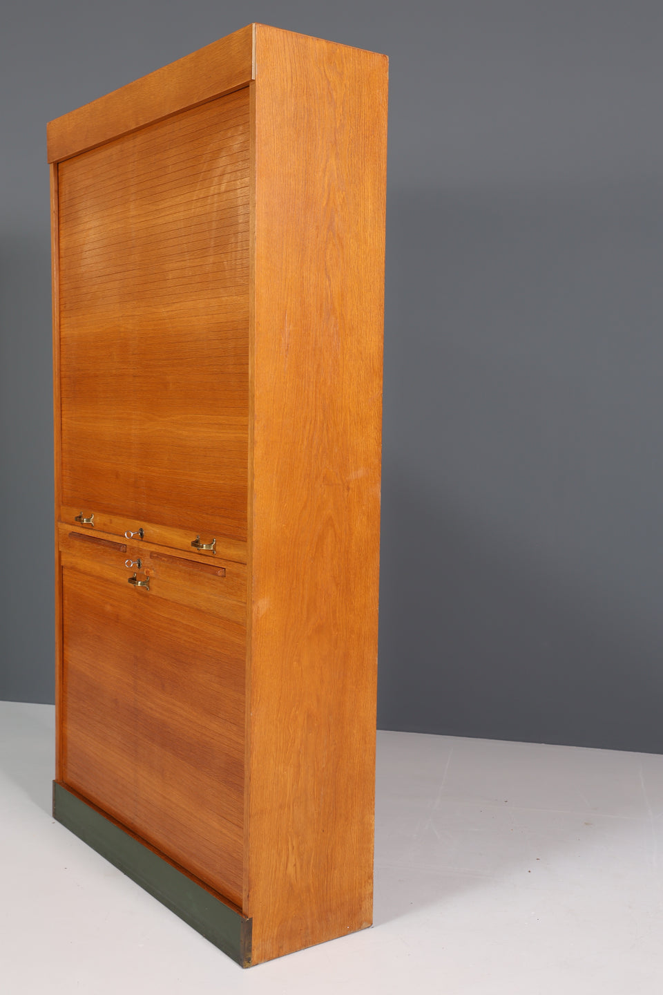 Mid Century Rollladenschrank Bauhaus Apothekerschrank Art Deco Büro Aktenschrank