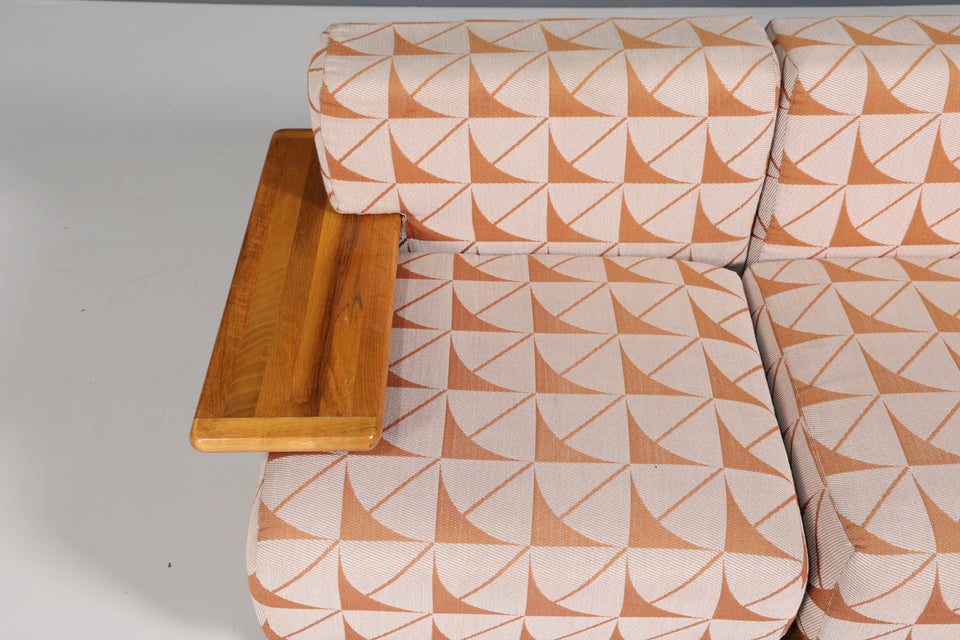 Stilvolles "Mario Bellini - Pianura" Stil Sofa 2- Sitzer Bauhaus Couch