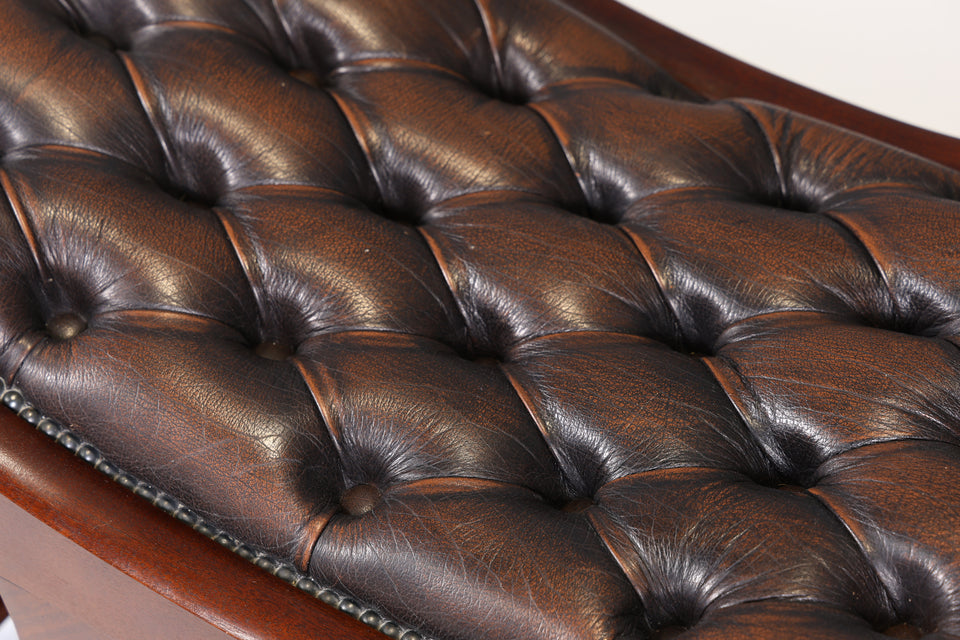 Original Chesterfield Hocker echt Leder Fusshocker