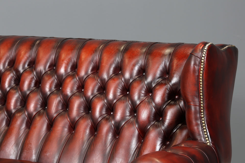 Original Chesterfield 3er Sofa Englisch Oxblood Leder