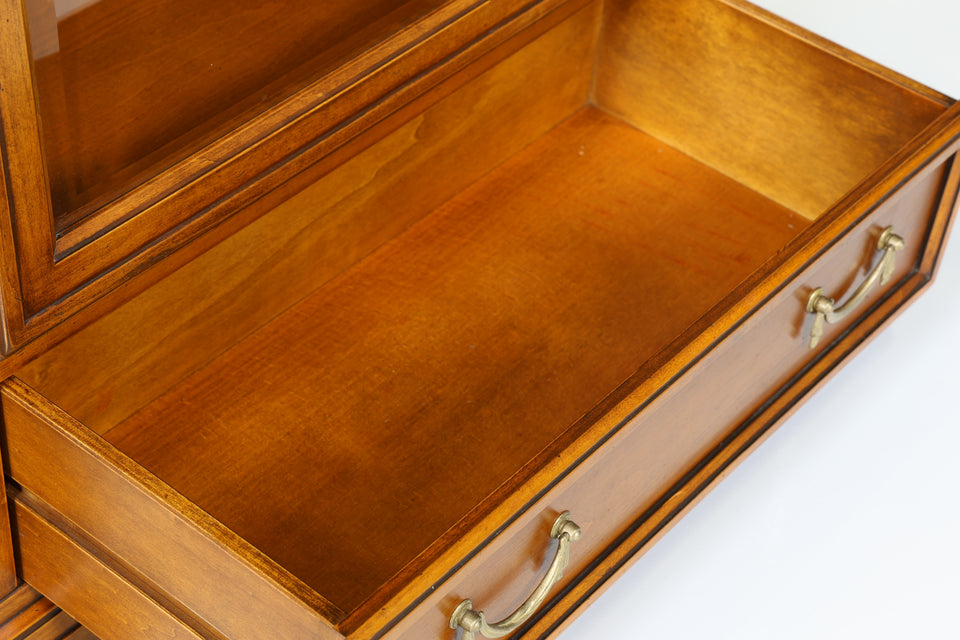 Traumhafte Original Selva Vitrine Antik Stil Schrank