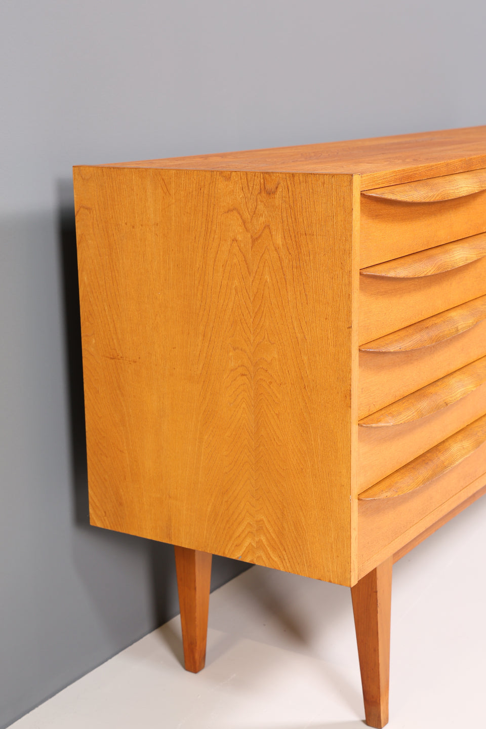Schlichtes Hellerau Sideboard 60s Kommode Franz Ehrlich 60s Schrank