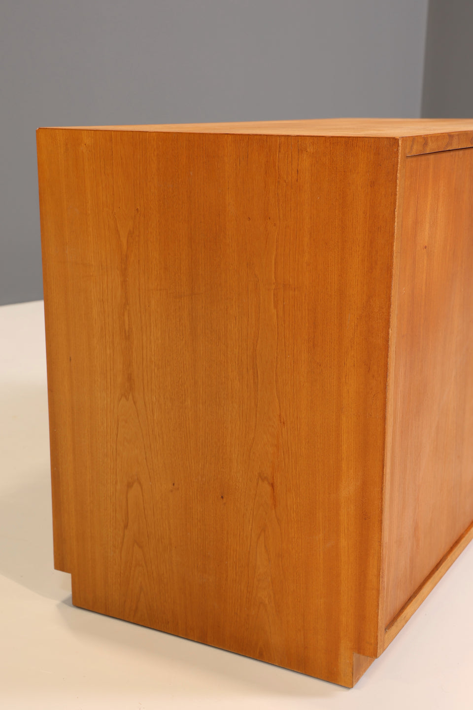 Schlichte Original Hellerau Kommode Mid Century Vintage Sideboard Schrank