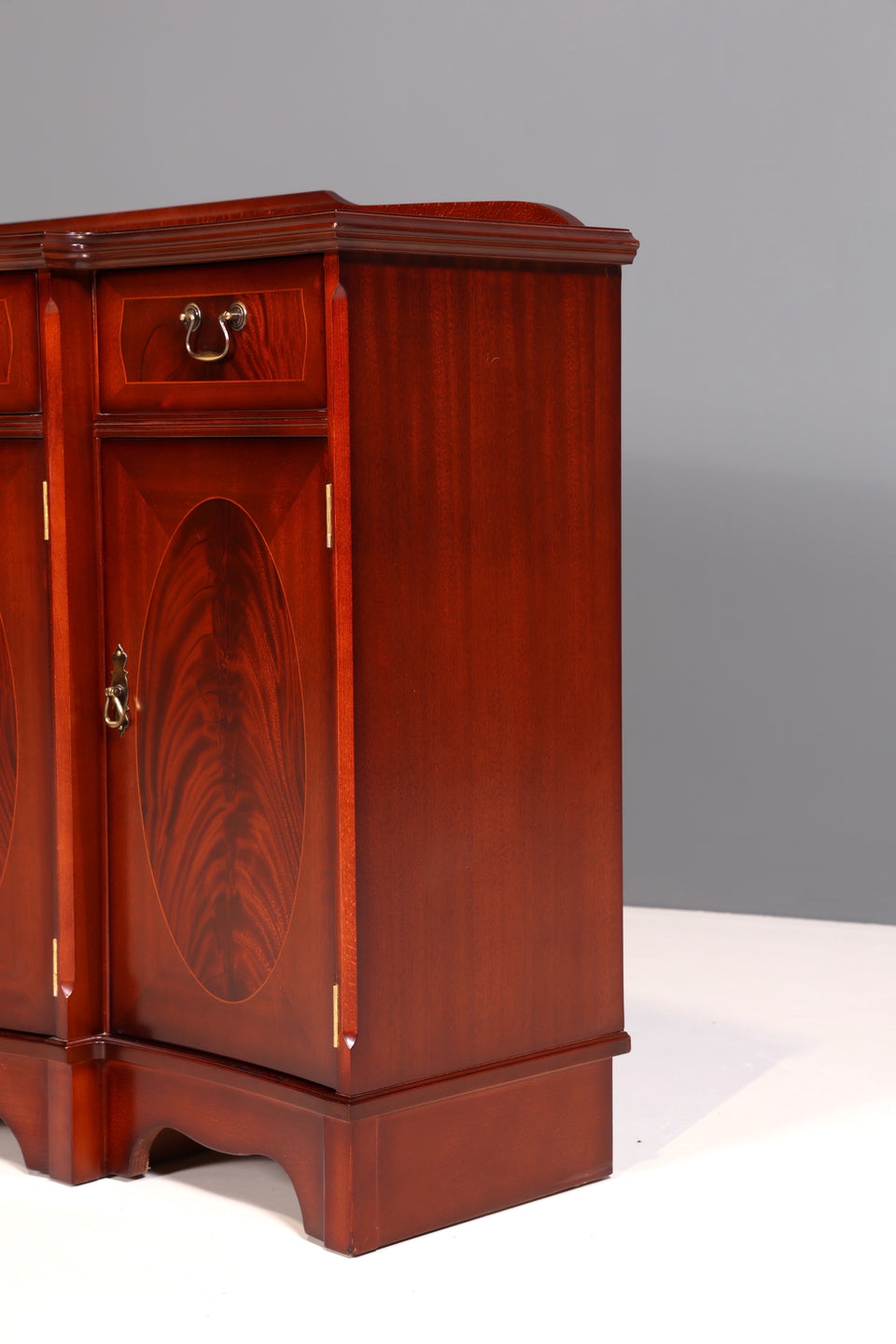 Wunderschönes Englisches Sideboard Antik Stil Schrank Mahagoni Kommode