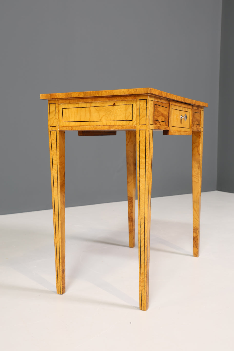 Wunderschöner Filigraner Schreibtisch French Desk Antik Stil