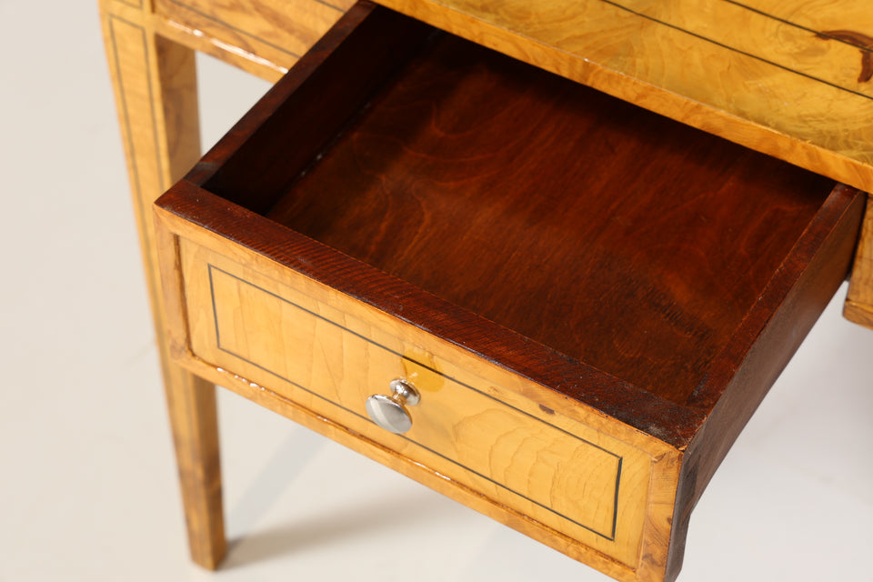 Wunderschöner Filigraner Schreibtisch French Desk Antik Stil