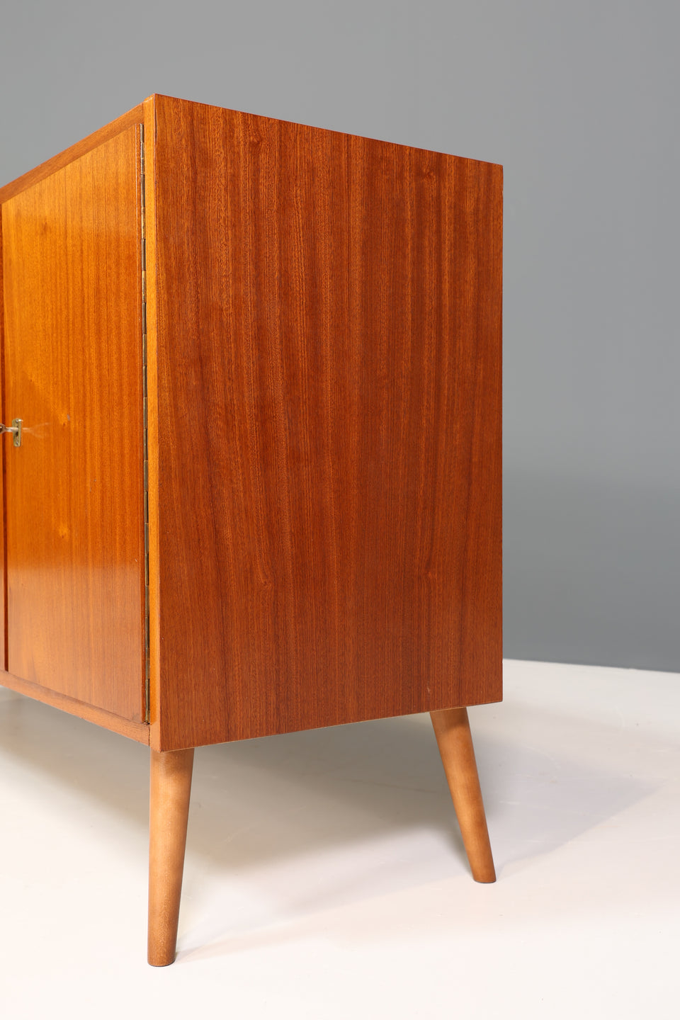 Wunderschönes Mid Century Sideboard Vintage Kommode 60s TV Schrank