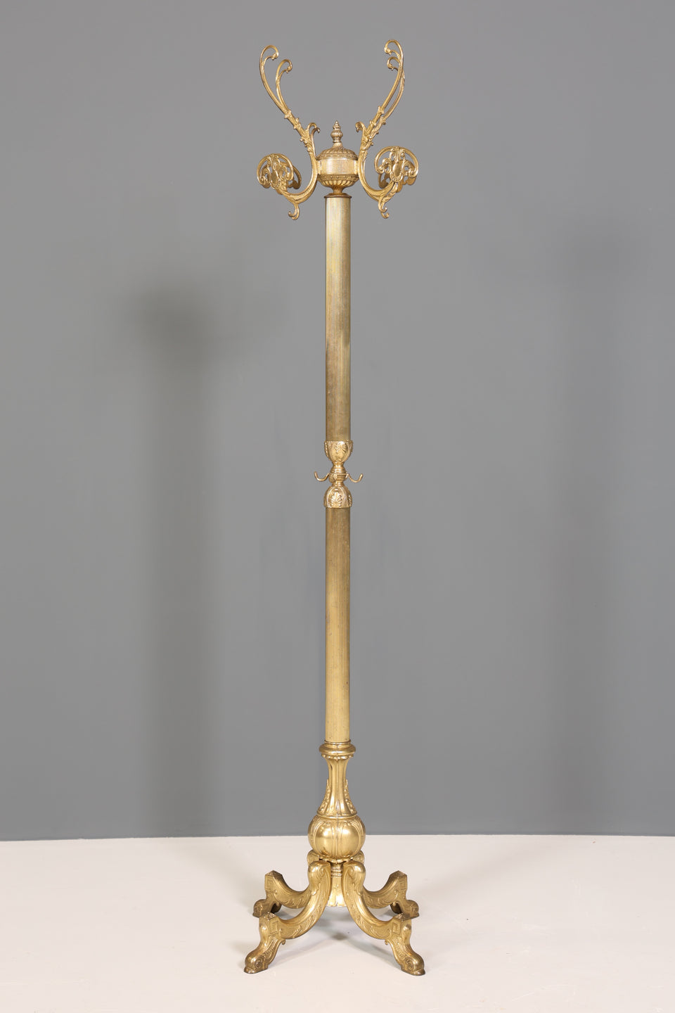 Prunkvoller Jugendstil Messing Garderobenständer Antik Kleiderhaken