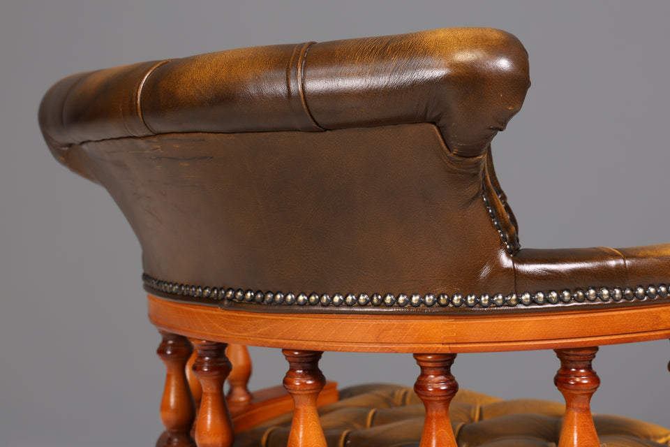 Original Chesterfield Centurion Captain Chair Englisch echt Leder Sessel