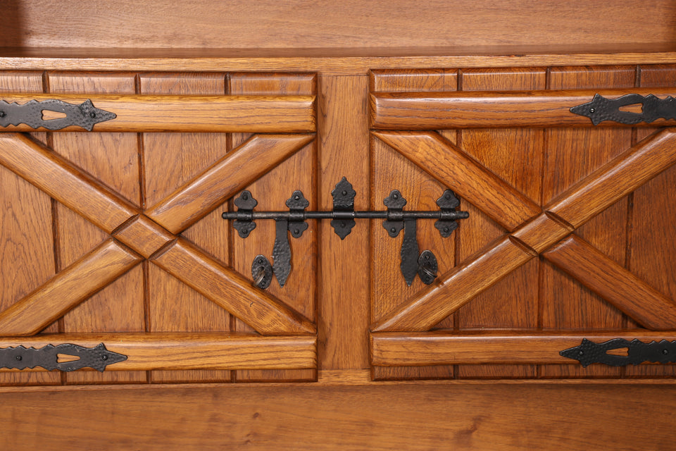 Wunderschönes Spanisches Buffet Akazien echt Holz Schrank