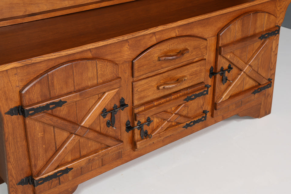 Wunderschönes Spanisches Buffet Akazien echt Holz Schrank