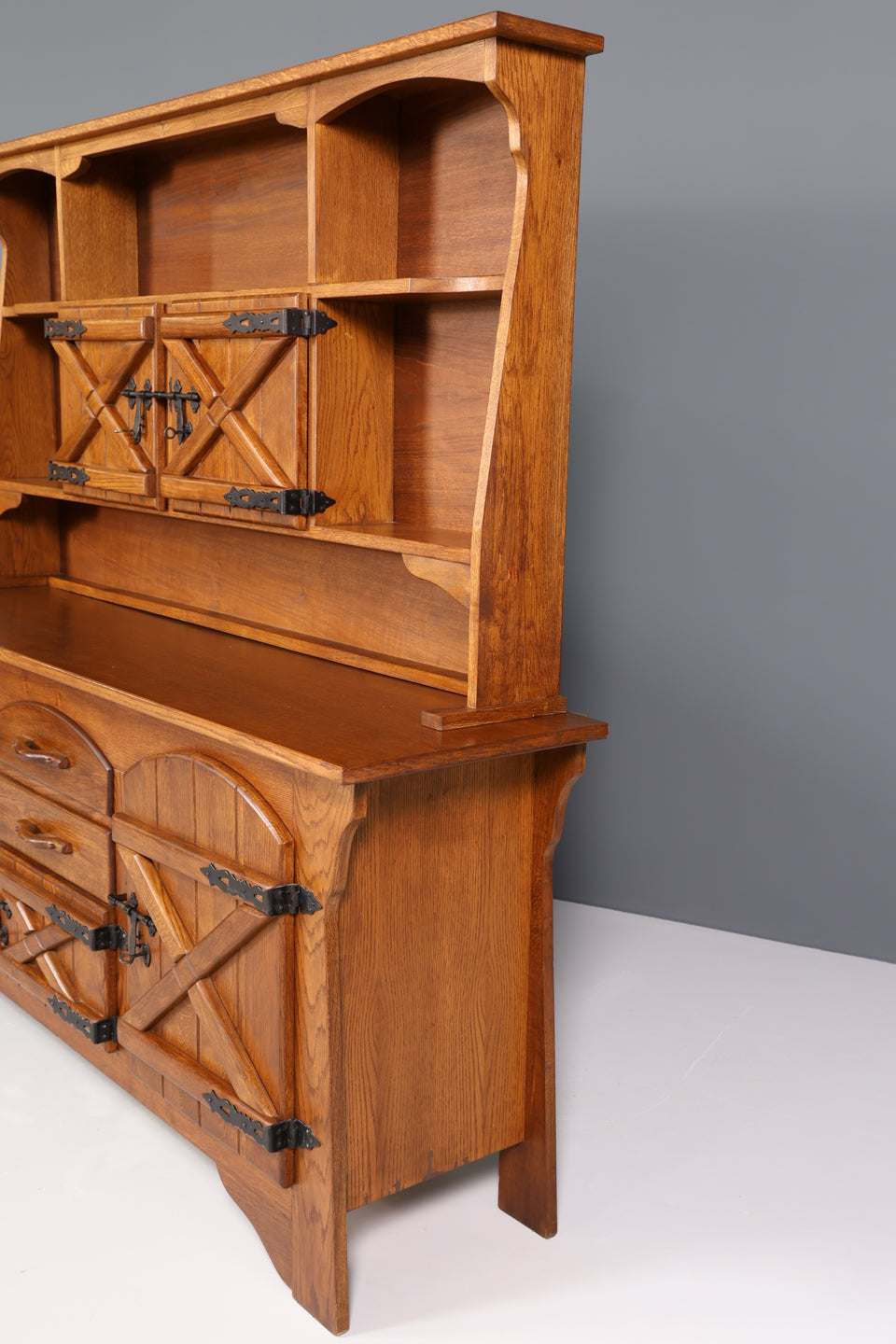 Wunderschönes Spanisches Buffet Akazien echt Holz Schrank