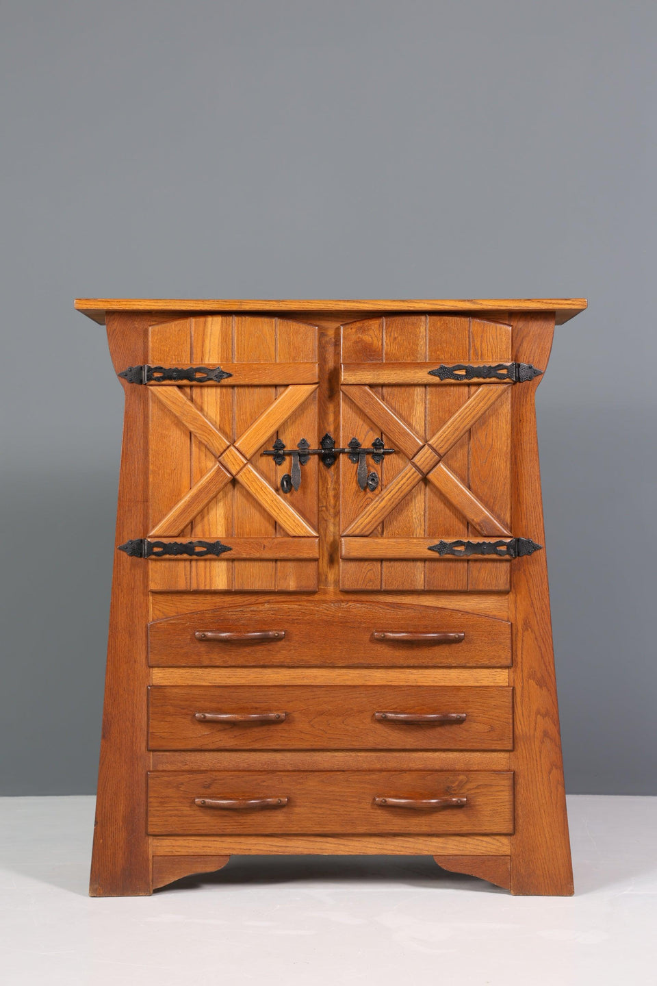 Wunderschönes Spanisches Highboard Akazien echt Holz Kommode