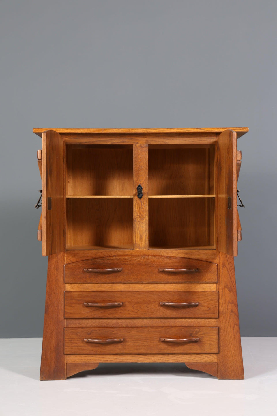 Wunderschönes Spanisches Highboard Akazien echt Holz Kommode