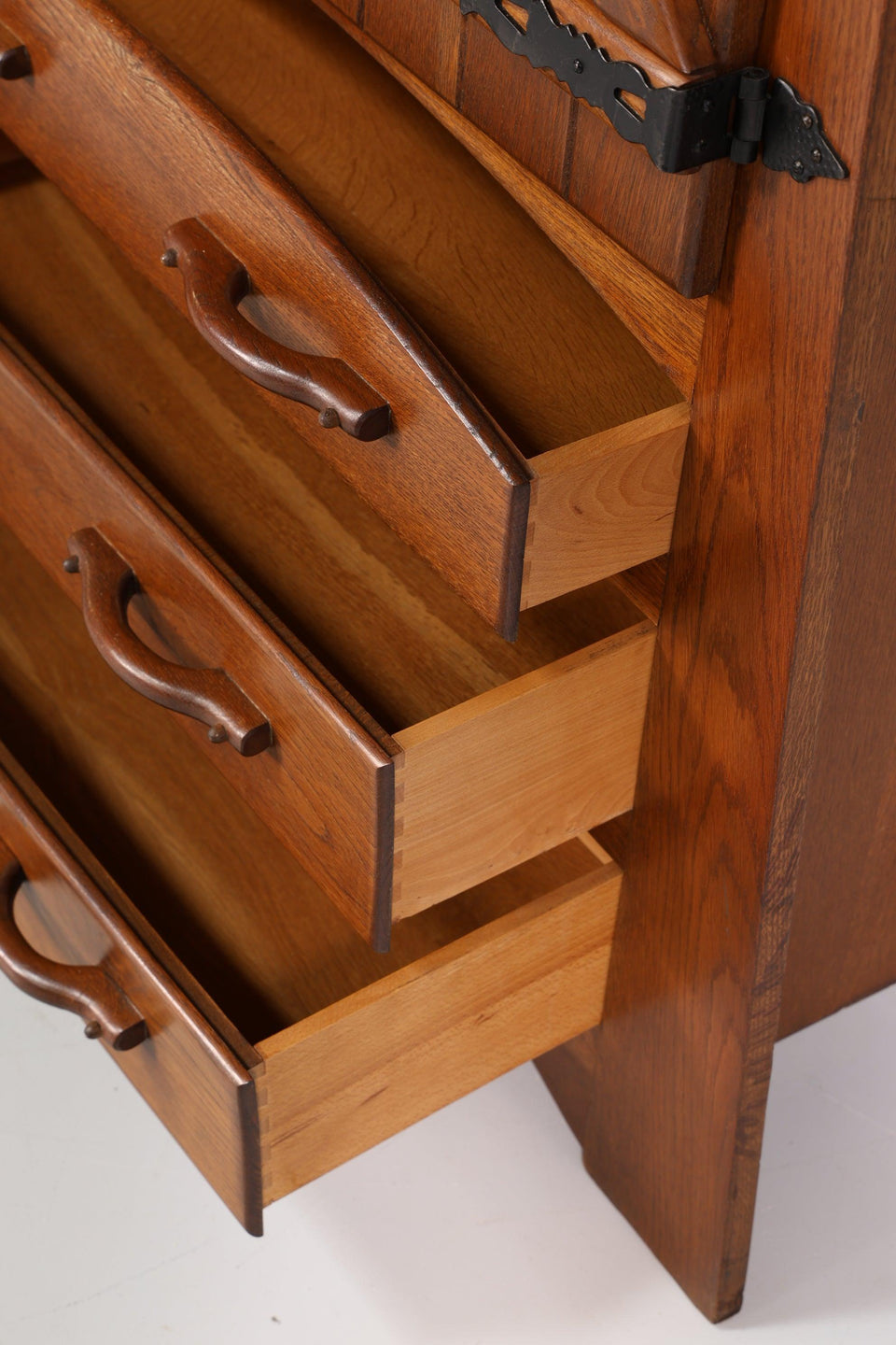 Wunderschönes Spanisches Highboard Akazien echt Holz Kommode