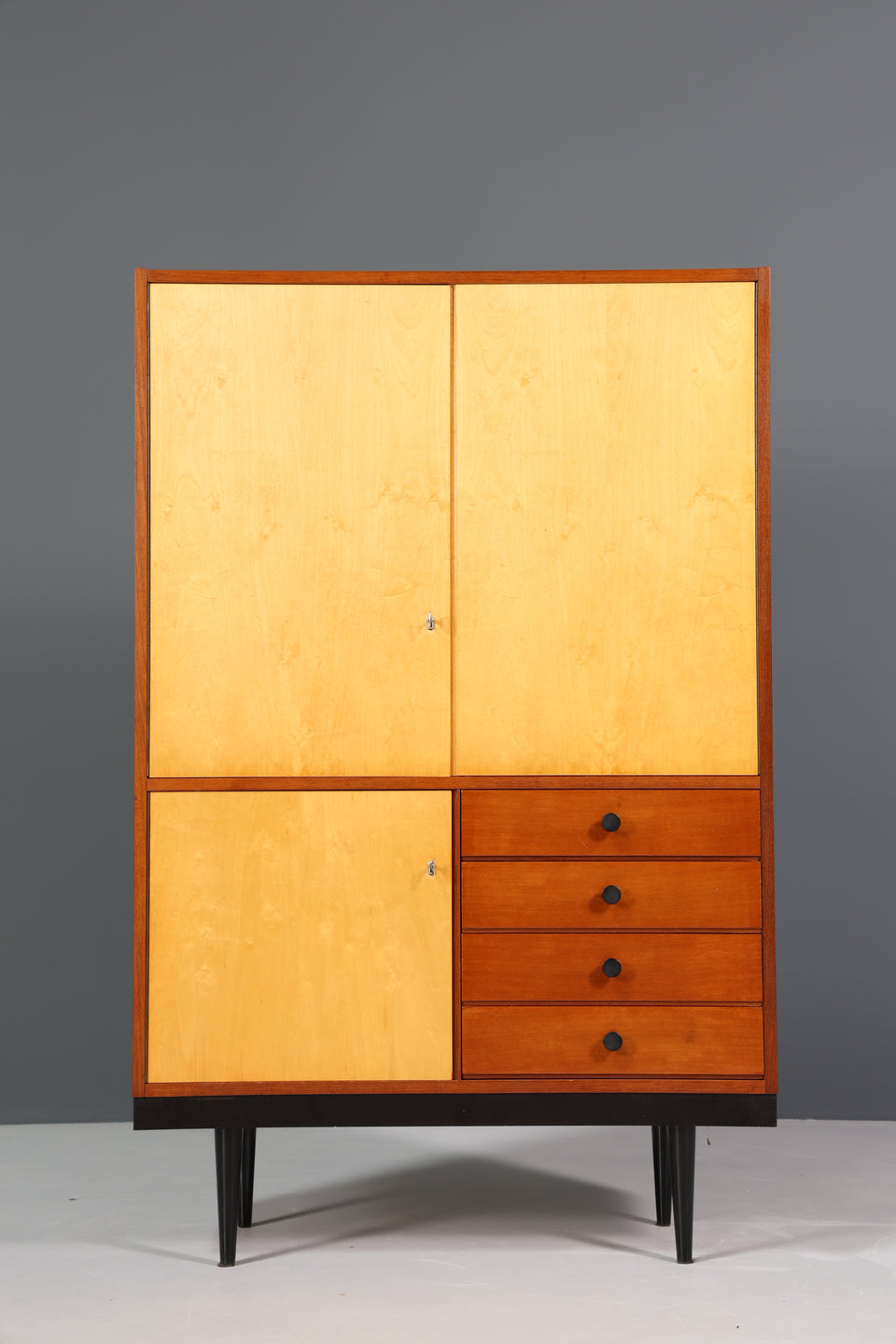 Wunderschöner Mid Century Schrank Retro Highboard Vintage Kleiderschrank