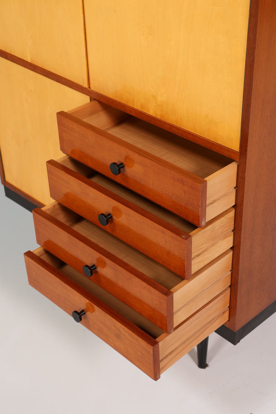 Wunderschöner Mid Century Schrank Retro Highboard Vintage Kleiderschrank