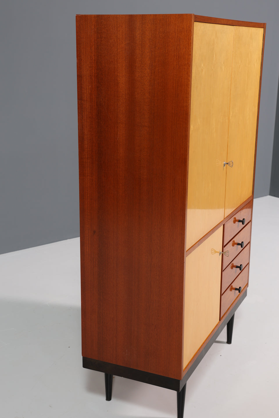 Wunderschöner Mid Century Schrank Retro Highboard Vintage Kleiderschrank