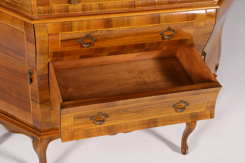 Wunderschöne Barock Eckvitrine echt Holz Chippendale Regal