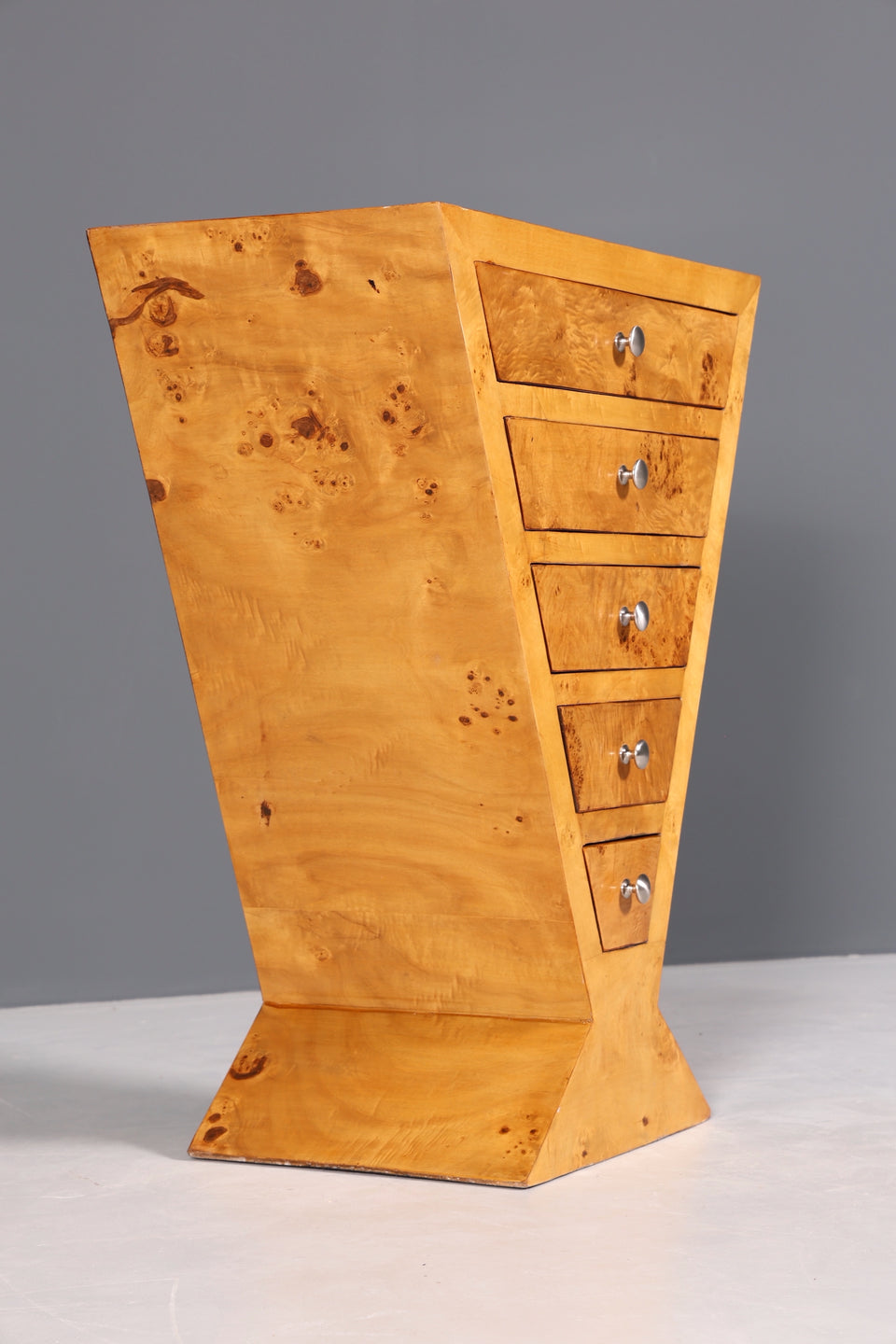 Traumhafte Art Deco Design Kommode Antik Stil Highboard