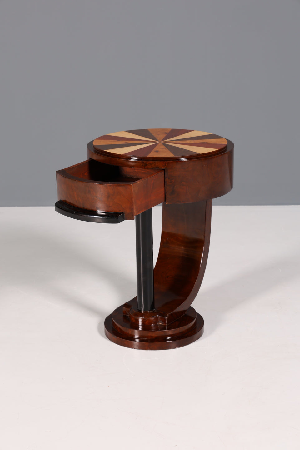 Traumhafte Art Deco Stil Kommode Beistelltisch Nachtisch bunt 1 von 2