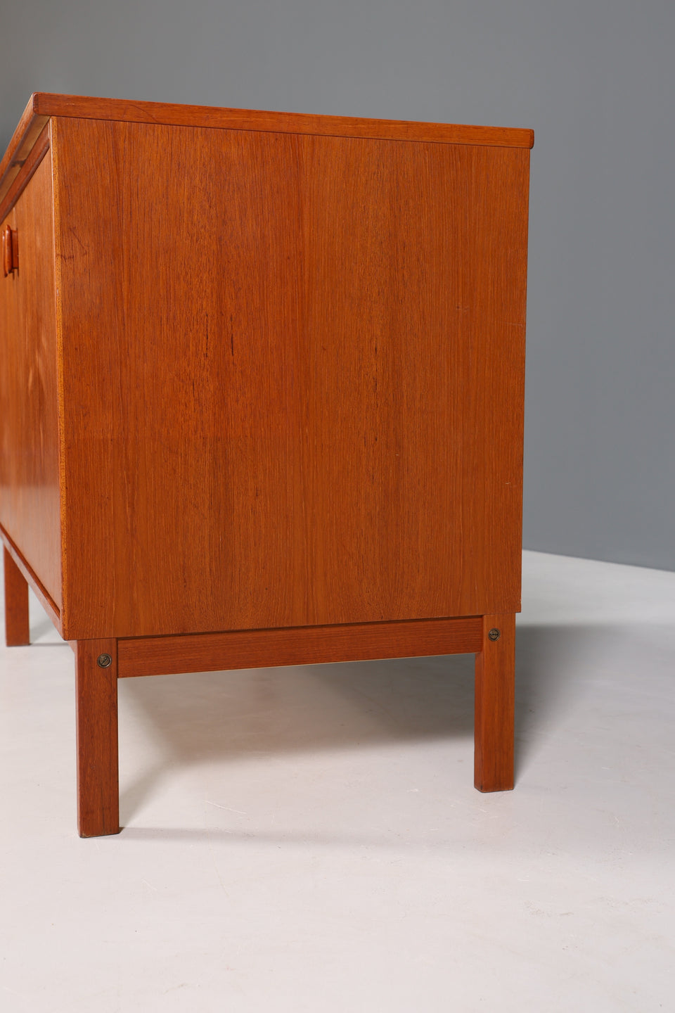 Wunderschöne Danish Teak Holz Kommode Mid Century Sideboard