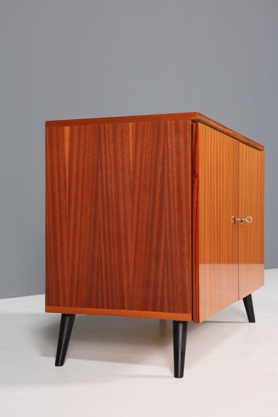Traumhafte Mid Century Retro Kommode Vintage Sideboard Flur Schrank