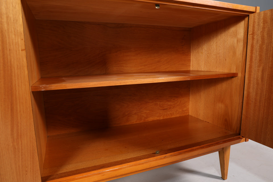 Schlichte Mid Century Sideboard Vintage Kommode