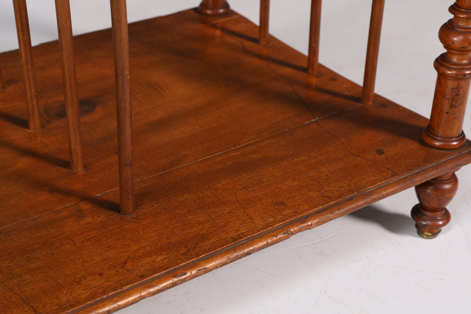 Stilvolles Louis Philippe Regal Gründerzeit Etagere um 1880