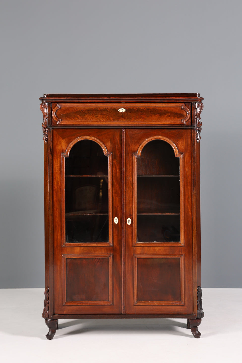 Traumhafte Louis Philippe Vitrine Biedermeier Schrank echt Holz um 1880