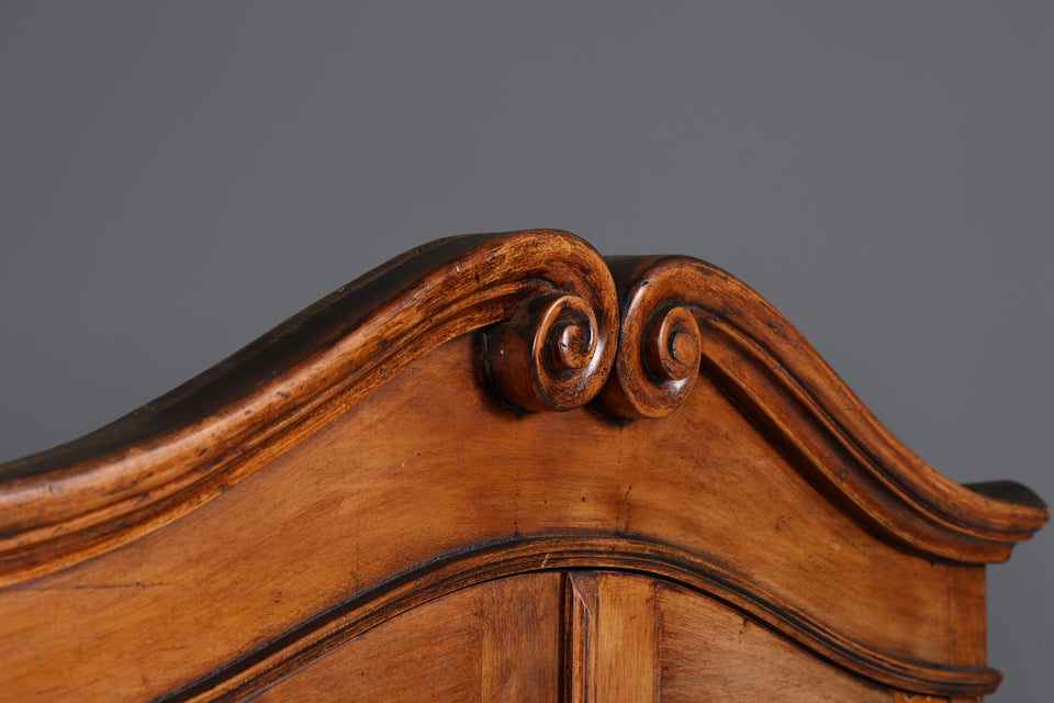 Edler  Original "Selva" Kleiderschrank Barock Stil Schrank