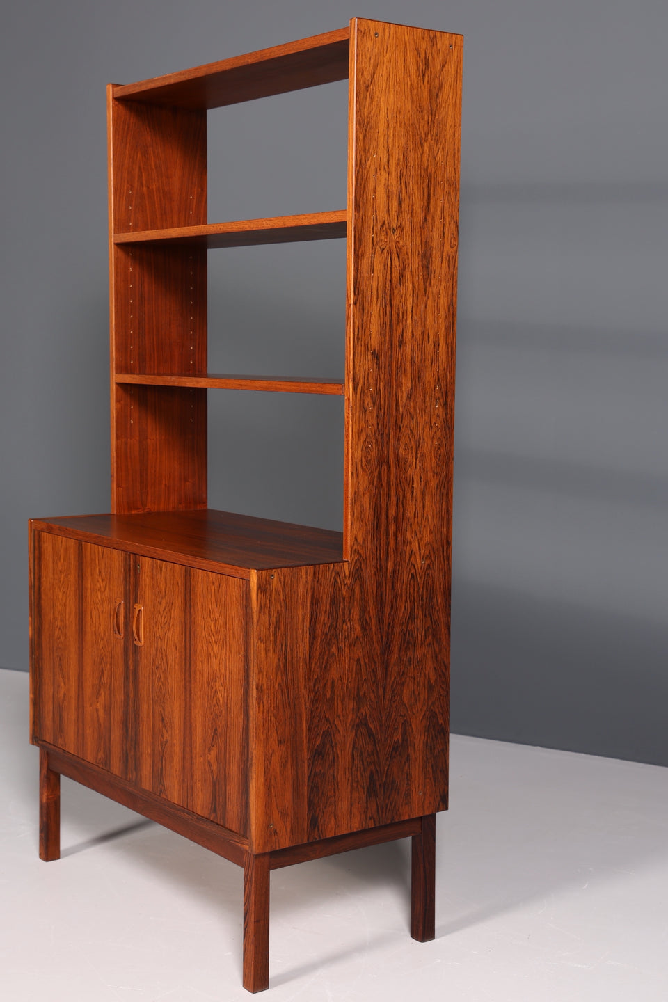 Traumhaftes Mid Century Palisander Regal Danish Bücherregal 60s Schrank Kommode