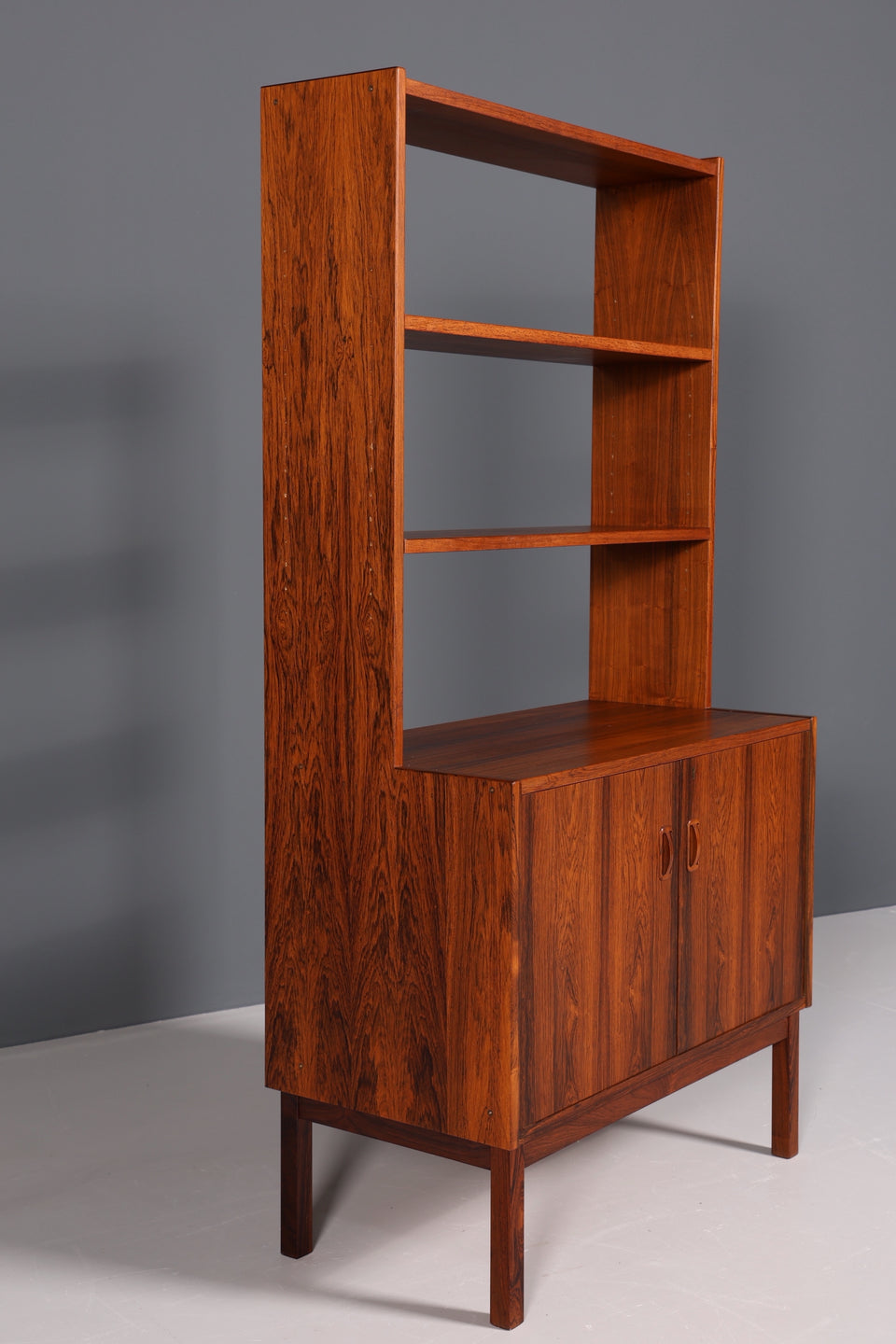 Traumhaftes Mid Century Palisander Regal Danish Bücherregal 60s Schrank Kommode