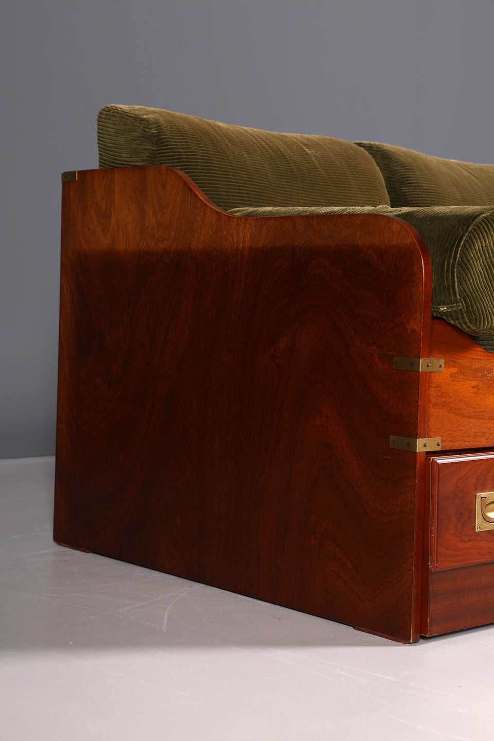 Maritim Sofa Daybed Schlafcouch Englischer Cord Military Chest Bett Antik